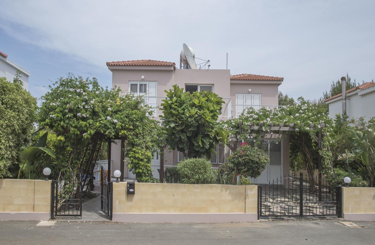 Nissi Maria Villa Ayia Napa Exteriör bild