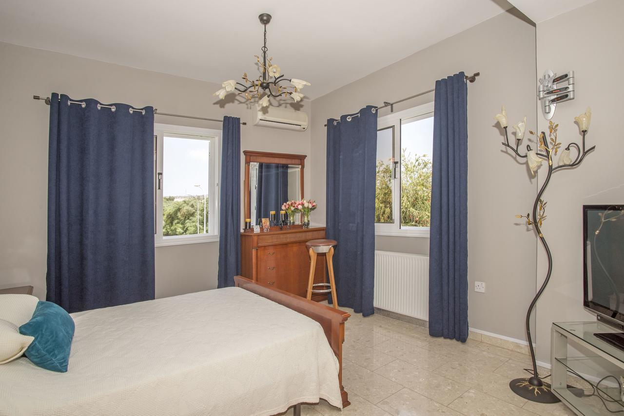 Nissi Maria Villa Ayia Napa Exteriör bild