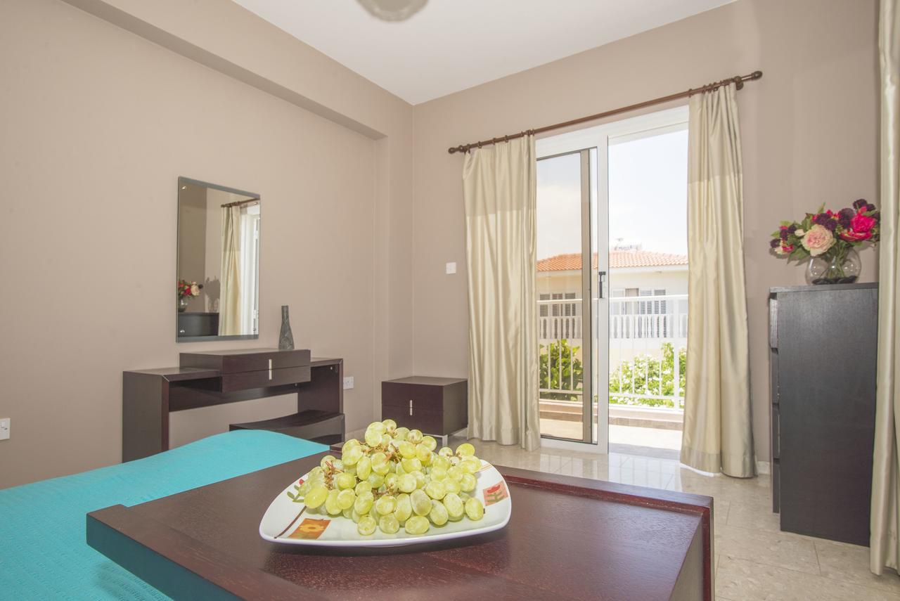 Nissi Maria Villa Ayia Napa Exteriör bild