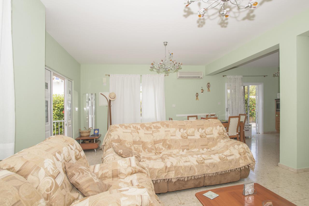 Nissi Maria Villa Ayia Napa Exteriör bild